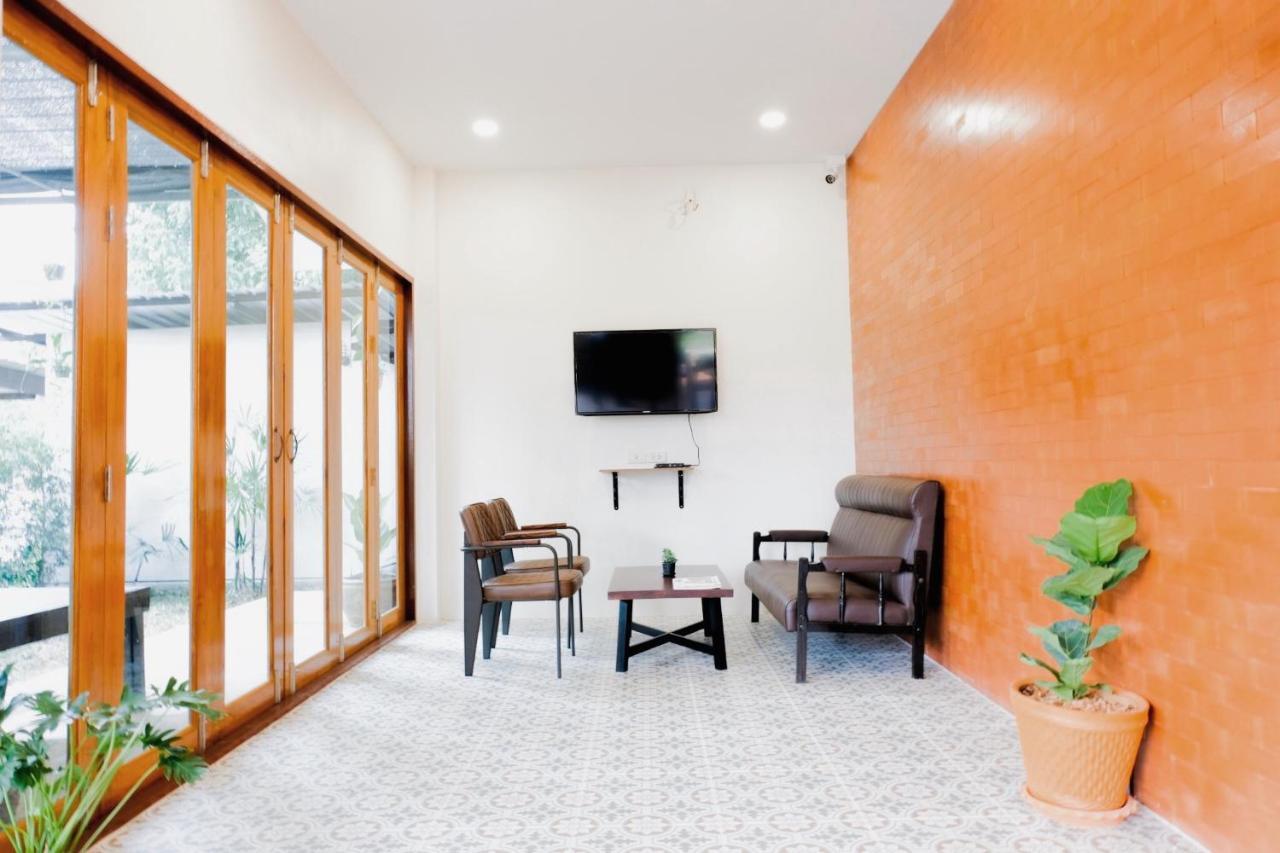 The Cozy Hotel Phetchaburi Exteriér fotografie